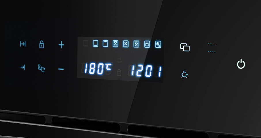 Сенсорная панель управления FULL TOUCH и&nbsp;отображение показателей датчиков на&nbsp;дисплее с&nbsp;премиальной белой подсветкой имеет современный интуитивно понятный интерфейс.