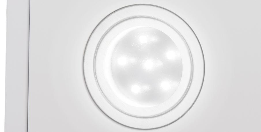Яркая LED подсветка рабочей поверхности