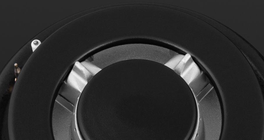 WOK-конфорка создаёт сразу два кольца пламени и&nbsp;позволяет осуществить нагрев крупногабаритной посуды в&nbsp;кратчайший срок